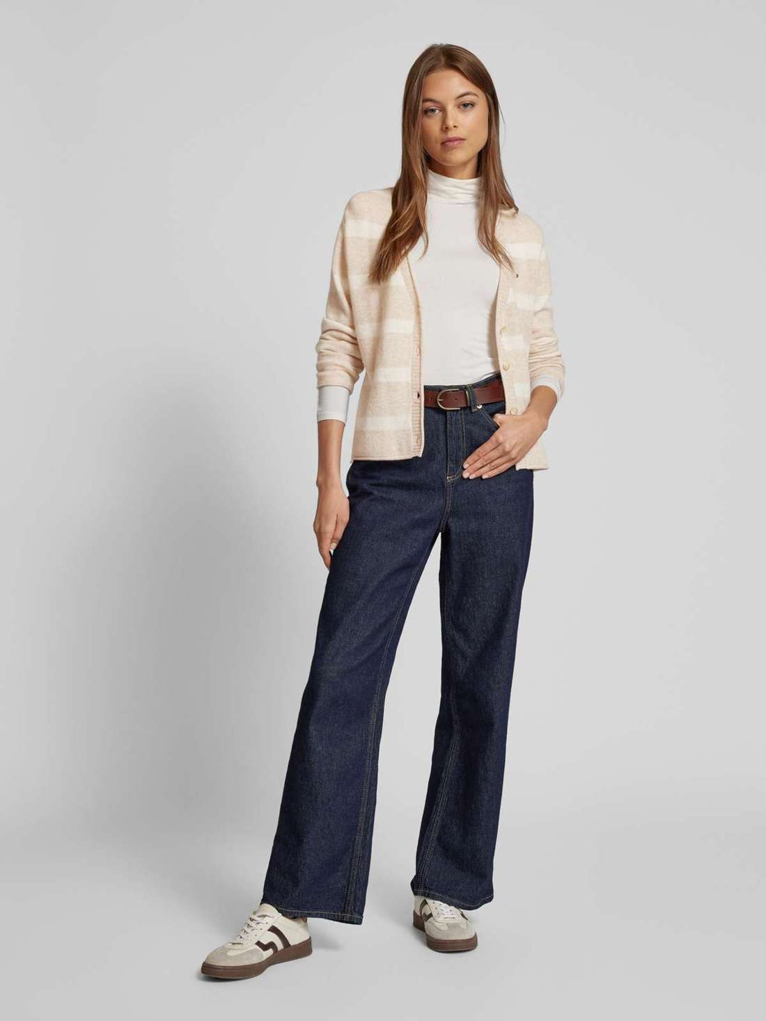 Шерстяной кардиган стандартного кроя с вышивкой логотипа