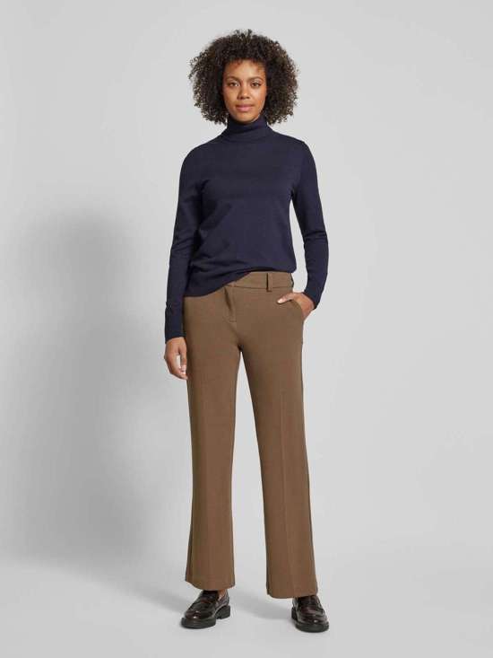 Тканевые брюки обычного кроя со структурированным рисунком