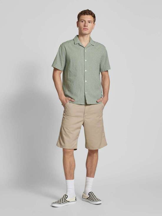 Повседневная рубашка с планкой на пуговицах