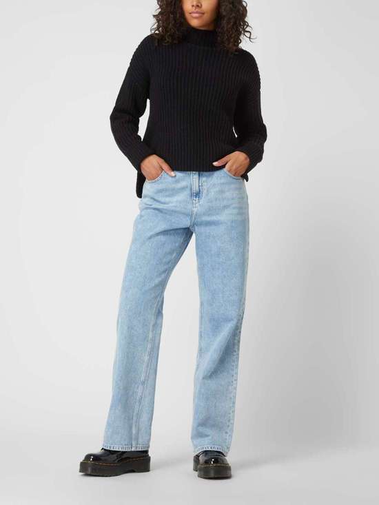 Свитер с воротником стойкой Selma