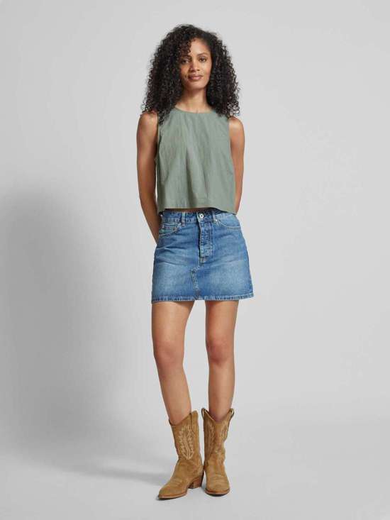 Джинсовая юбка с пятью карманами