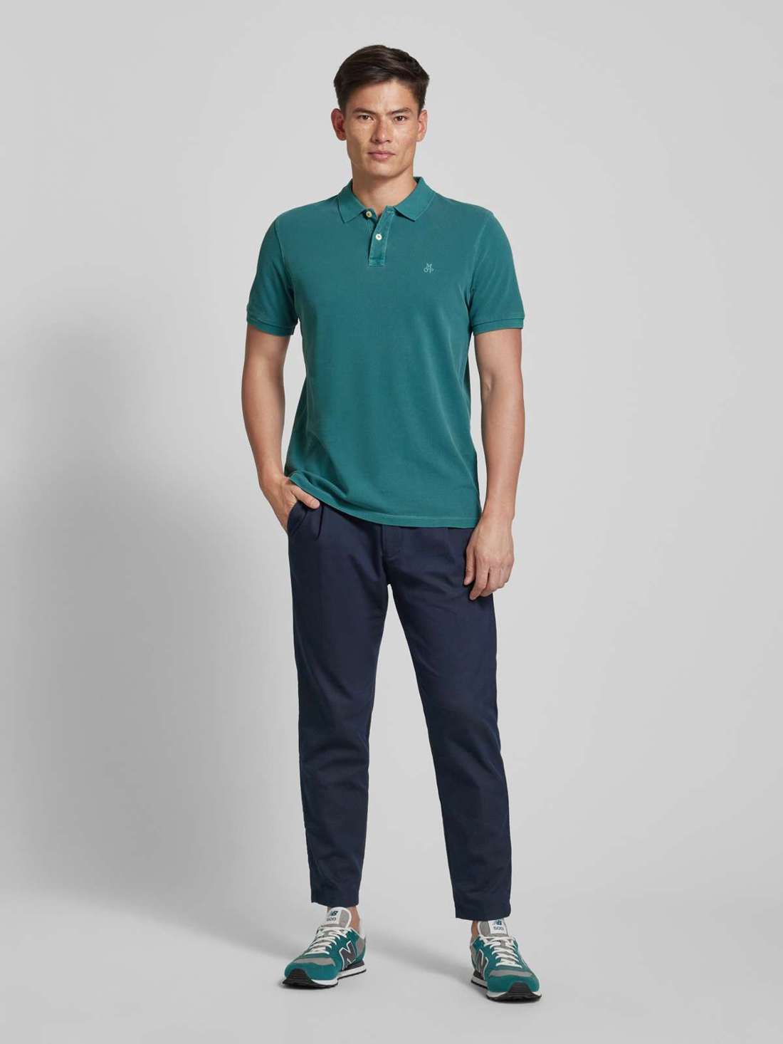 Рубашка-поло стандартного кроя с отстрочкой-лейблом