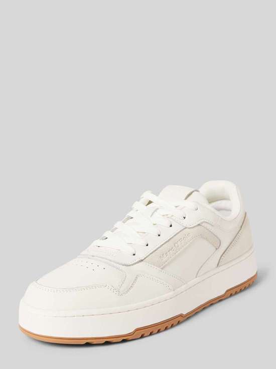 Кроссовки с тиснением этикетки Carlo