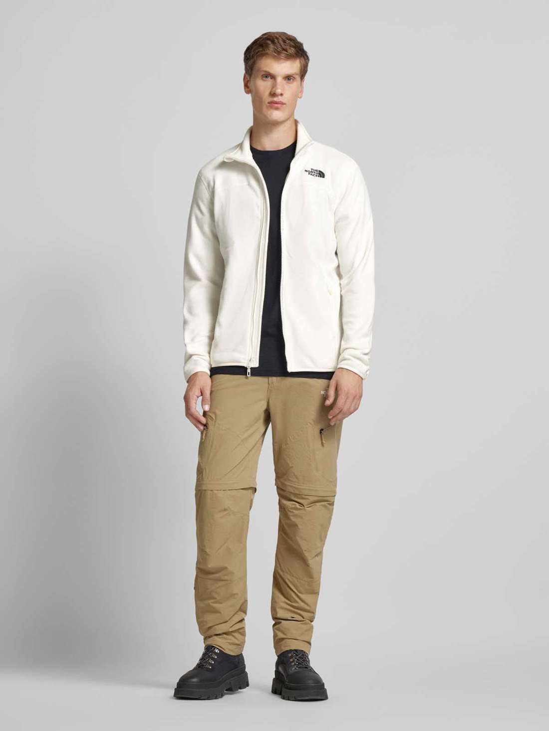 Толстовка с воротником стойкой