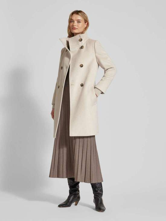 Шерстяное пальто классического кроя с ребристым воротником-стойкой