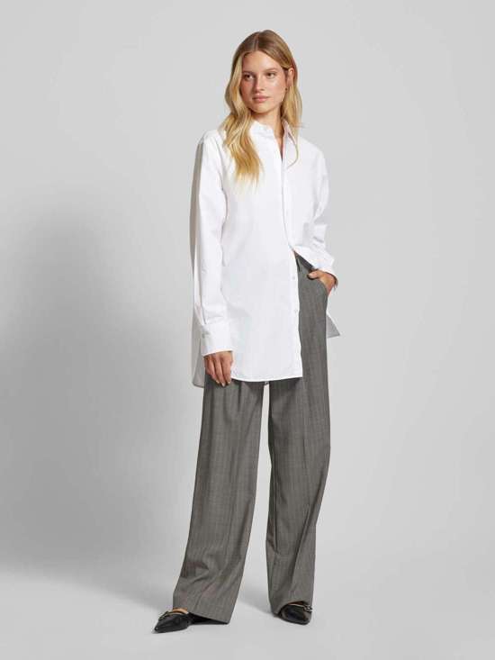 Блузка-рубашка с отложным воротником