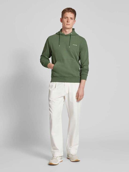 Толстовка с вышивкой этикеток Stundon