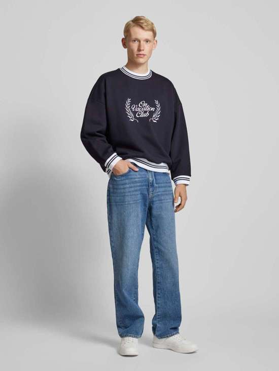 Толстовка с принтом этикетки Laurel