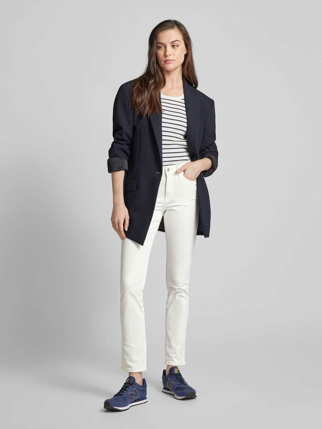 Джинсы узкого кроя с пятью карманами, дизайн «MIKE»