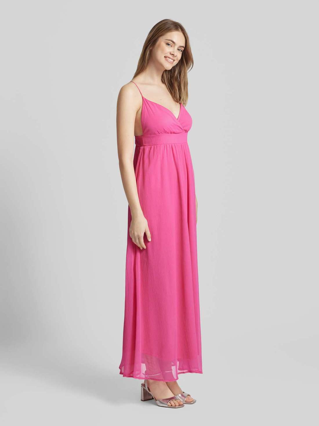 платье макси с V-образным вырезом LASTA LIFE