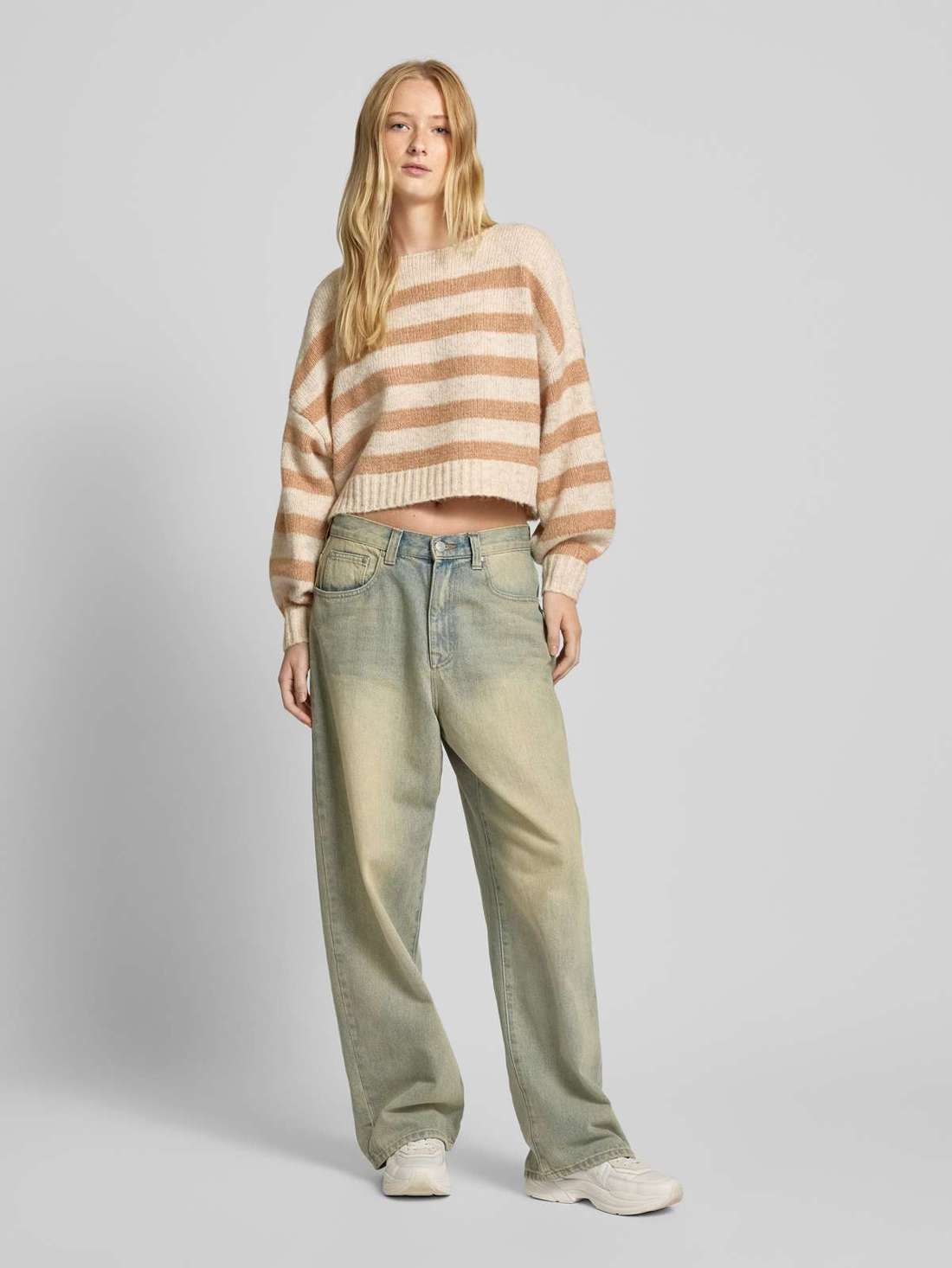 Вязаный свитер со спущенными плечами AYA LIFE