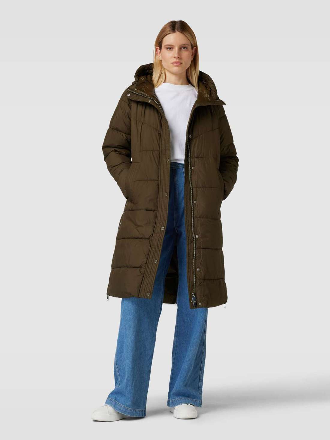 Стеганое пальто с боковыми карманами