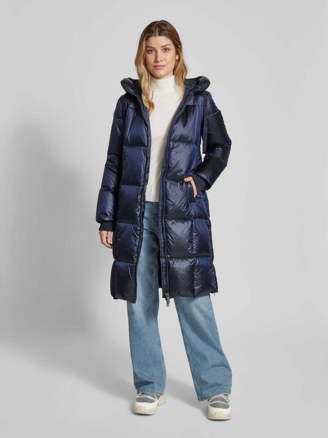 Пуховик с капюшоном NOVA