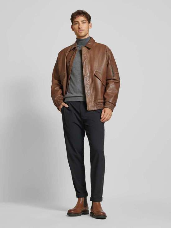 Свитер-водолазка из чистой натуральной шерсти с разделительными швами