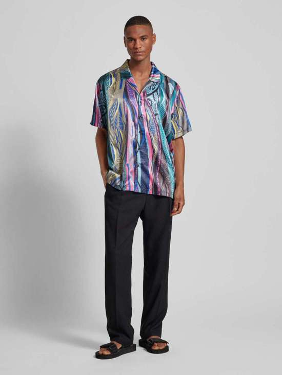 Повседневная рубашка со сплошным узором