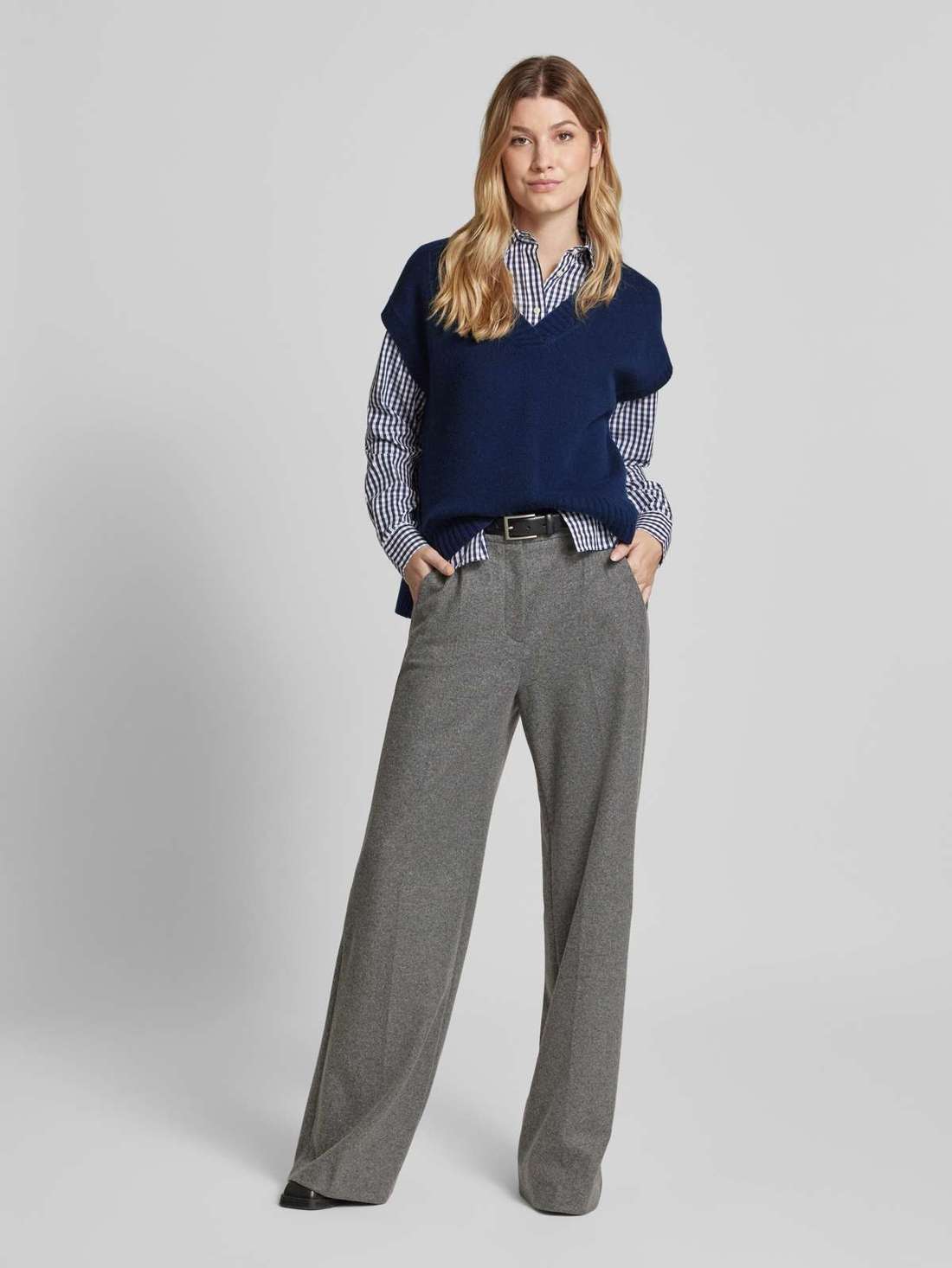 Жилет-свитер Lana из шерсти с V-образным вырезом