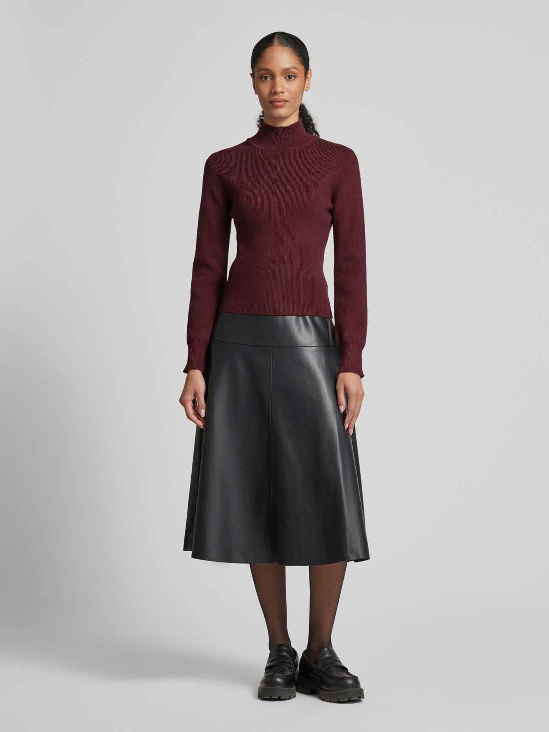 Вязаный свитер с воротником стойкой MOZA