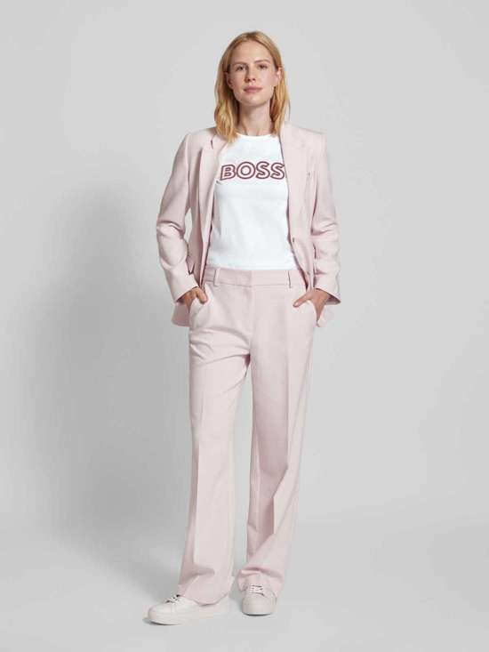 Футболка с вышивкой этикетки Eventsa