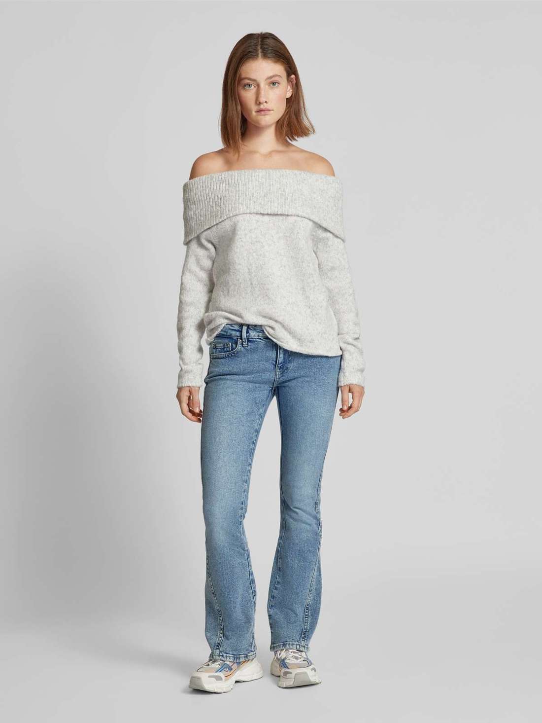 Джинсы Bootcut с пятью карманами