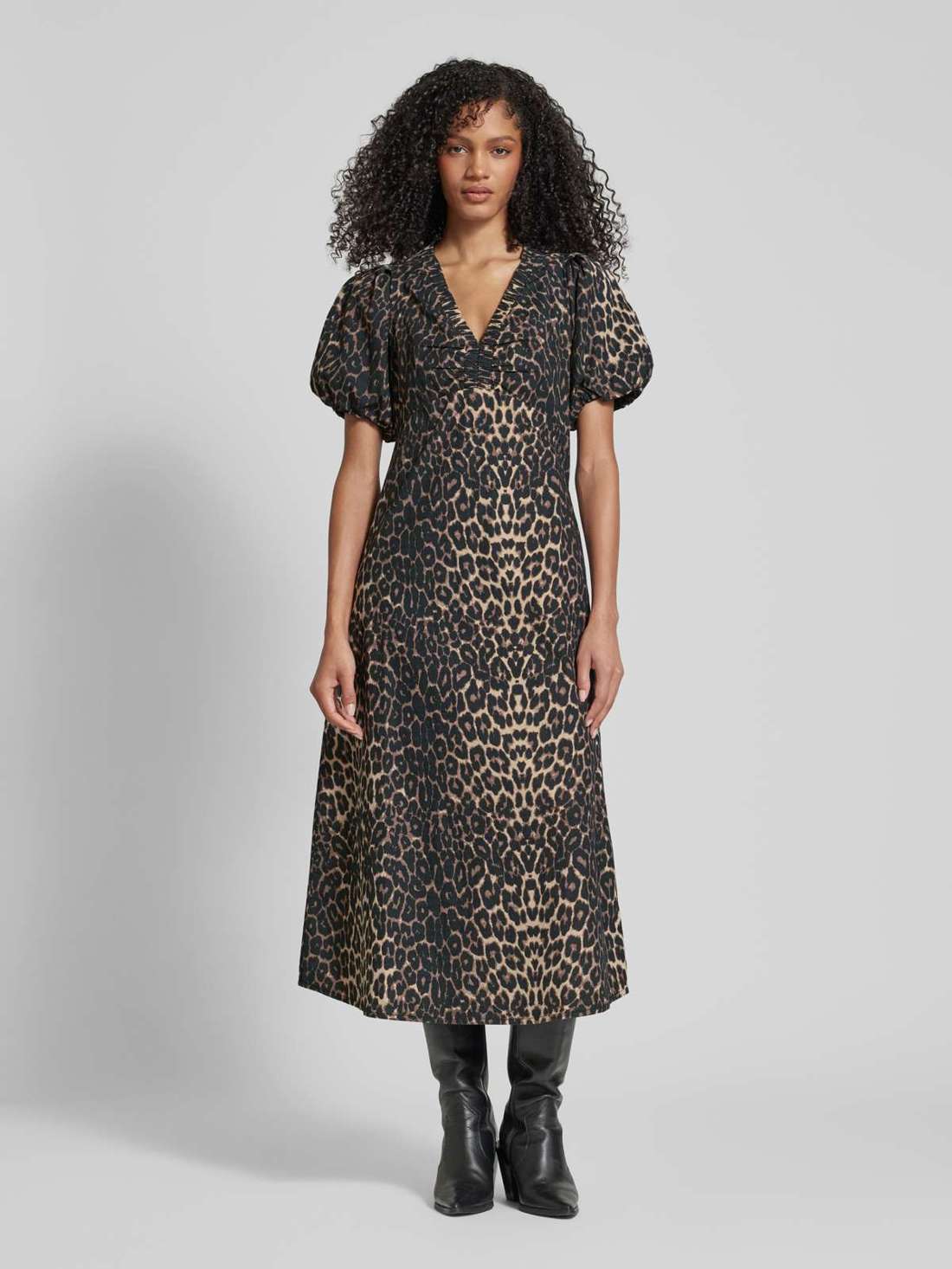 платье миди с V-образным вырезом Illana