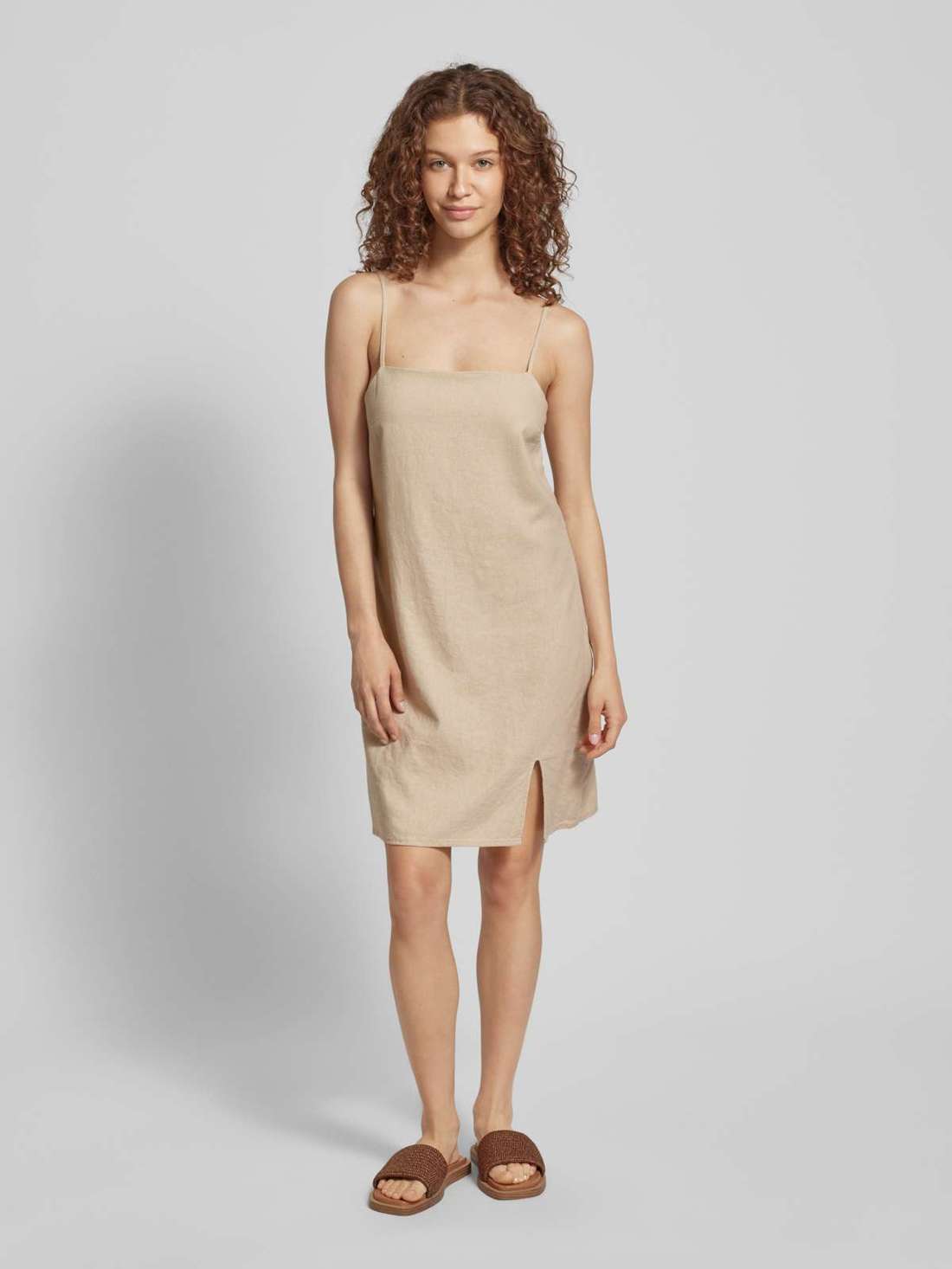 Льняное платье с квадратным вырезом CARO