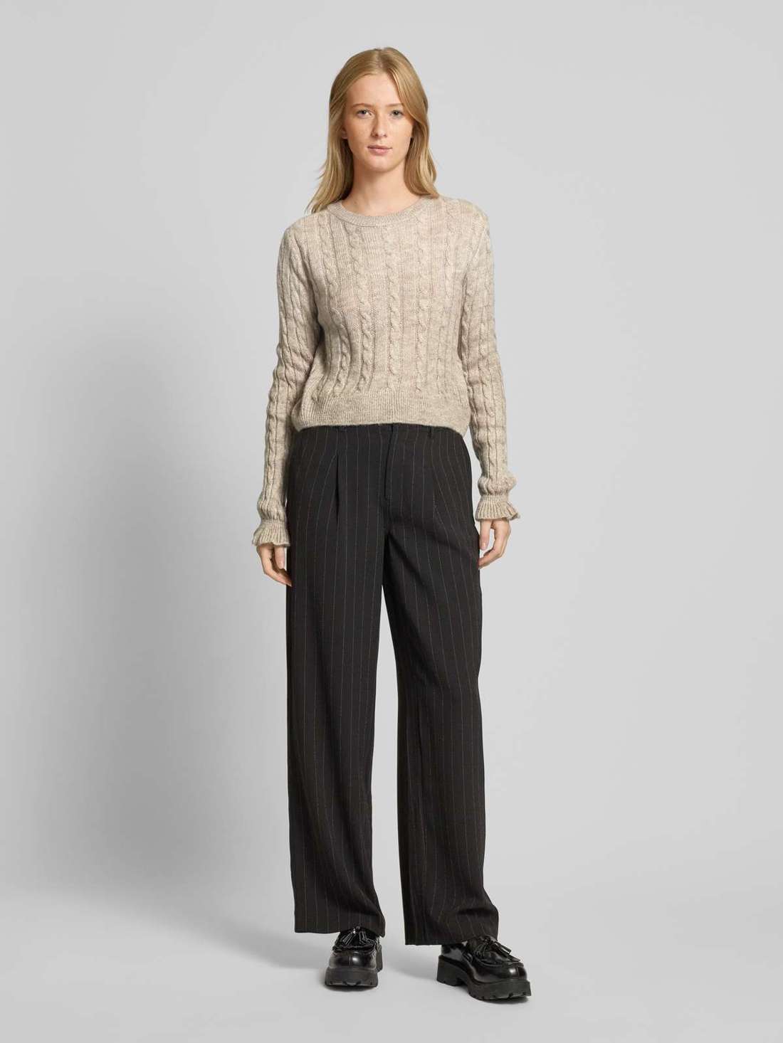 Вязаный свитер с круглым вырезом TIA