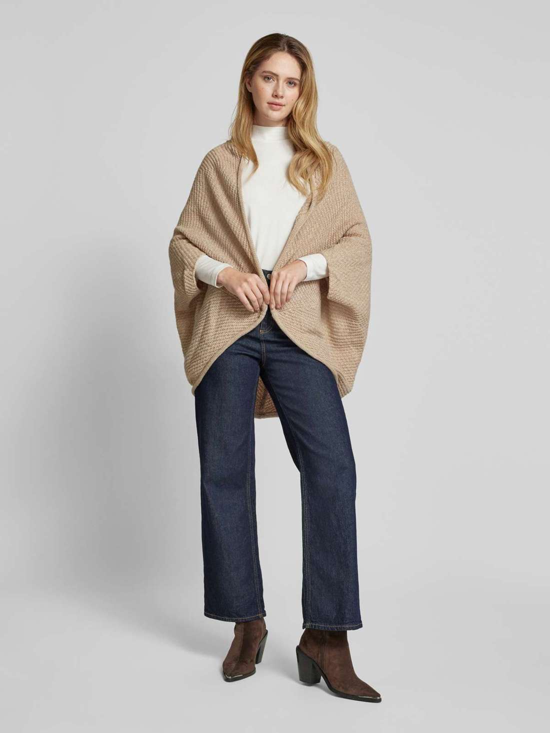 Кардиган с открытым передом Amaryllis