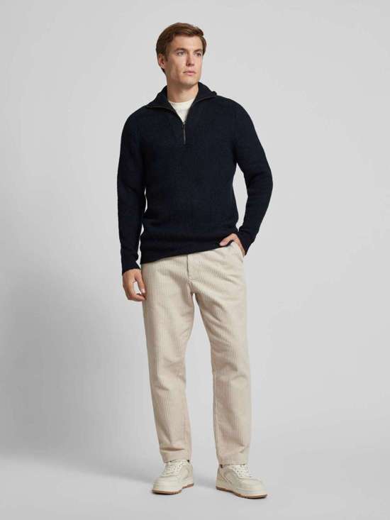 Вязаный свитер с воротником Тройер Kristian