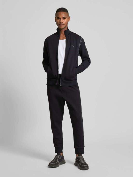 Спортивный костюм обычного кроя с содержанием хлопка