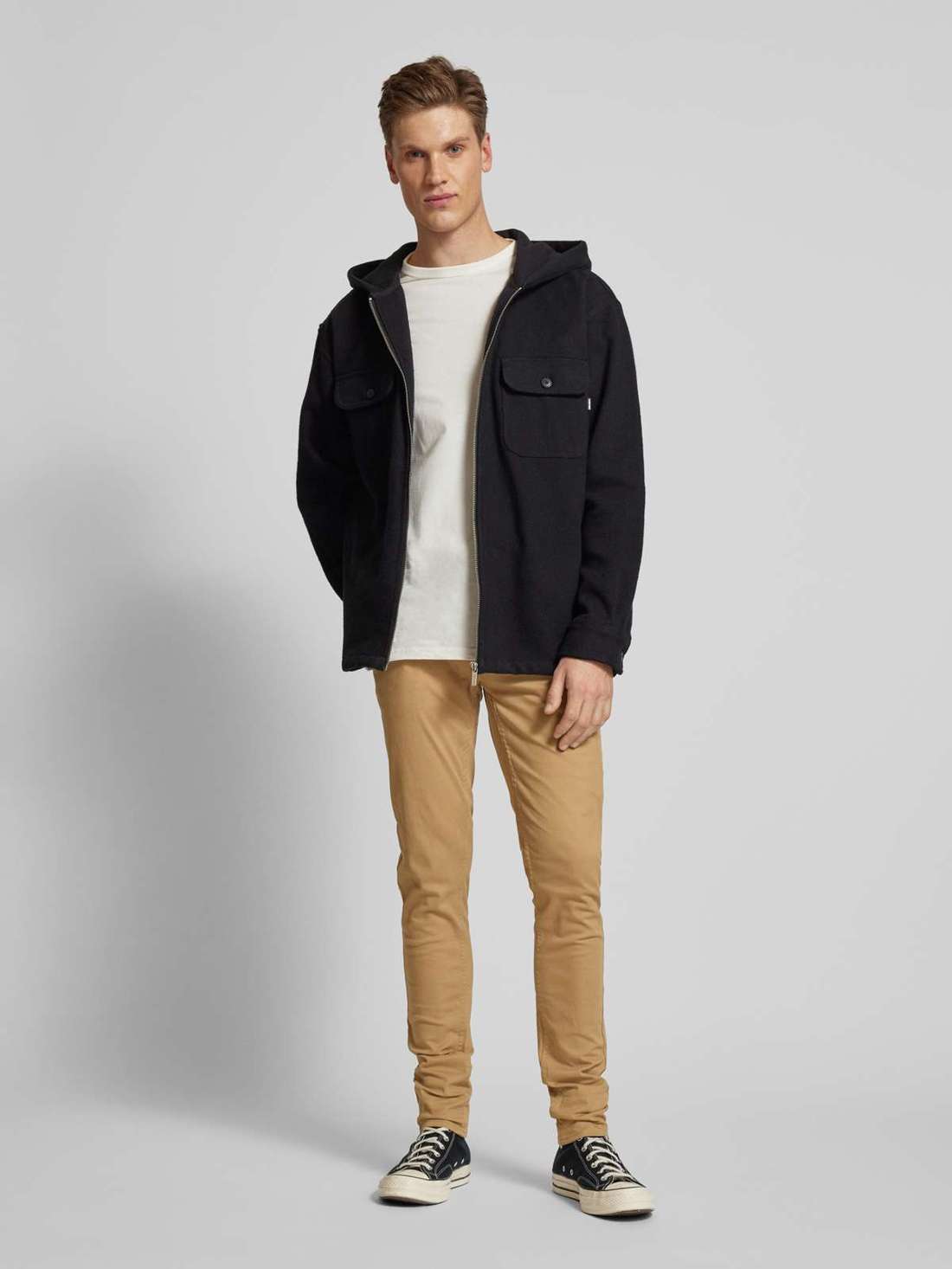 Брюки узкого кроя с боковыми и задними карманами NATAN