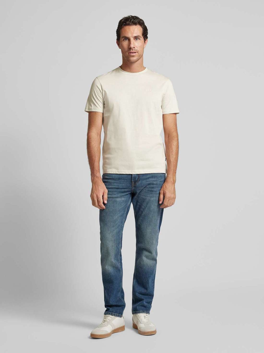 Футболка с круглым вырезом в рубчик Cosmo