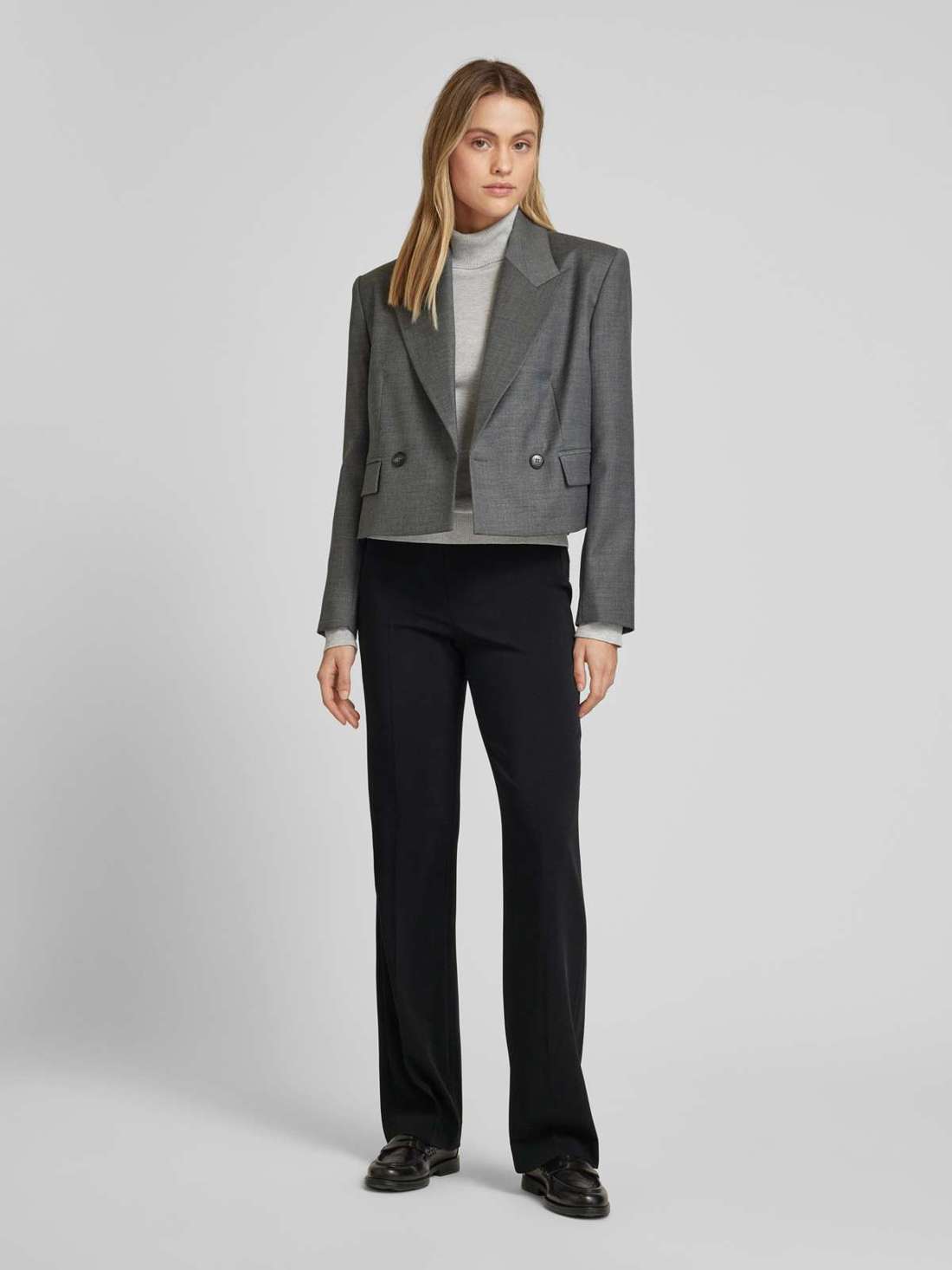 Брюки из ткани прямого кроя с запрессованными складками BRITTA