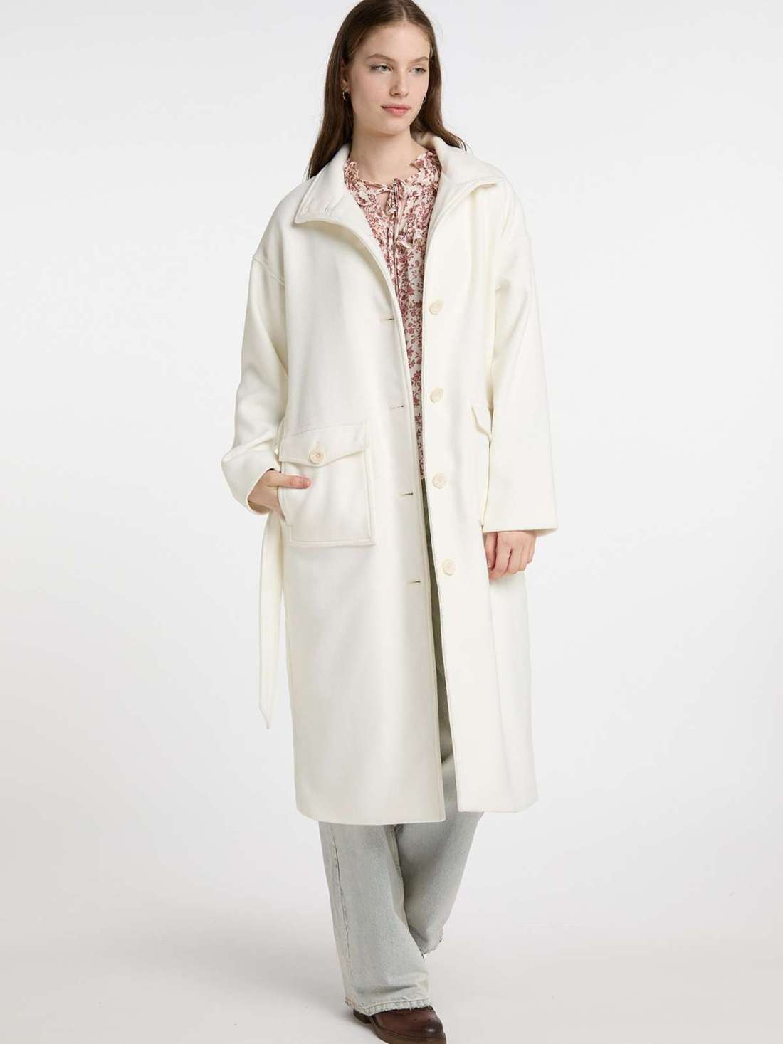 Демисезонное пальто из смесовой шерсти