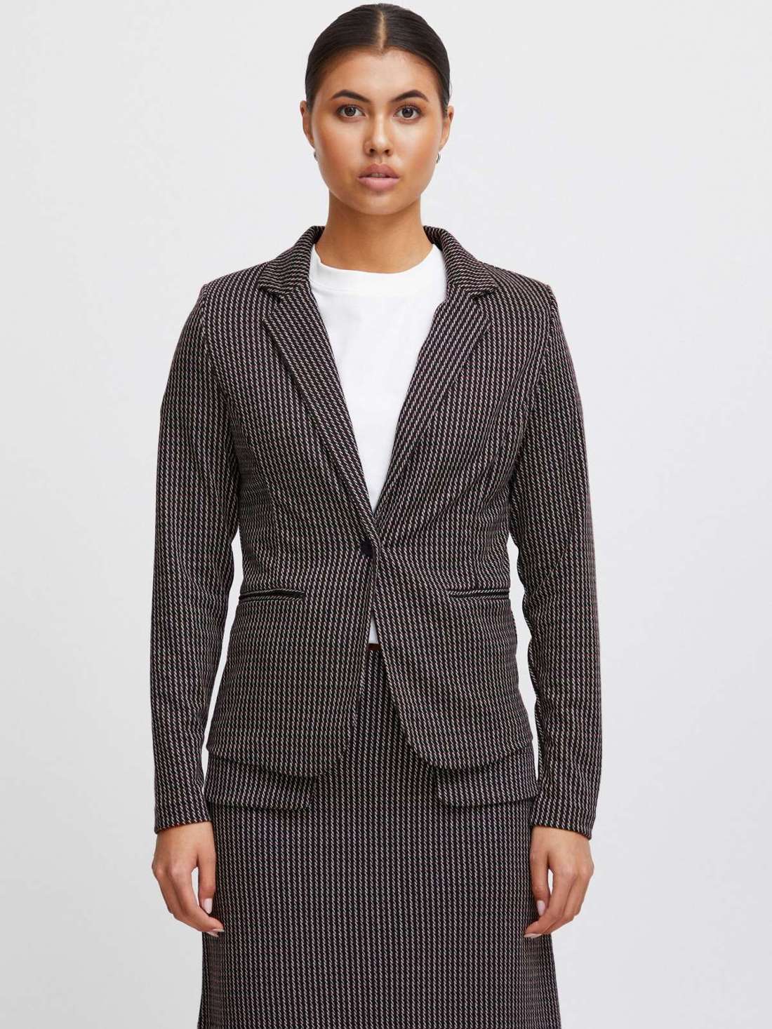 Пиджак-пиджак IHKATE