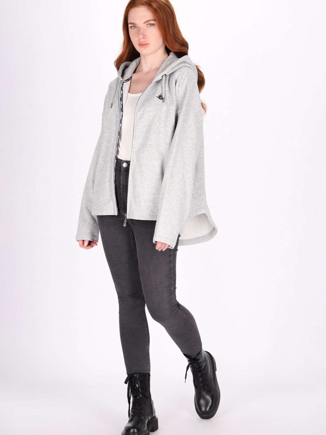 Куртка с капюшоном