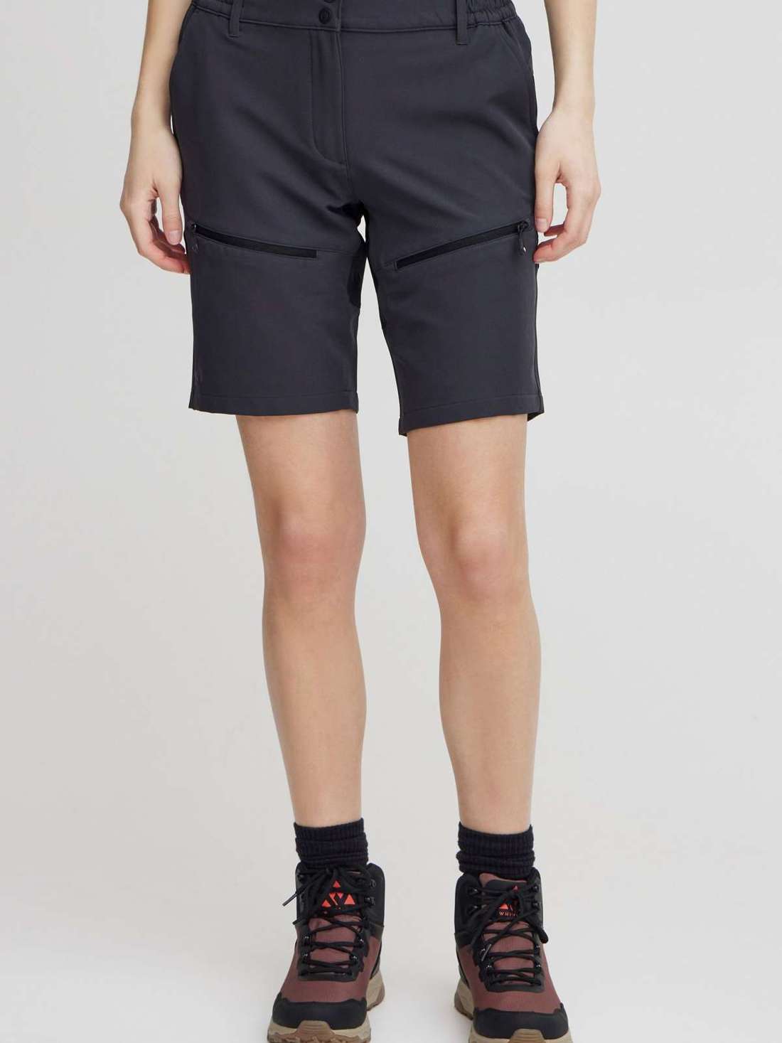 Трекинговые шорты NBAva W