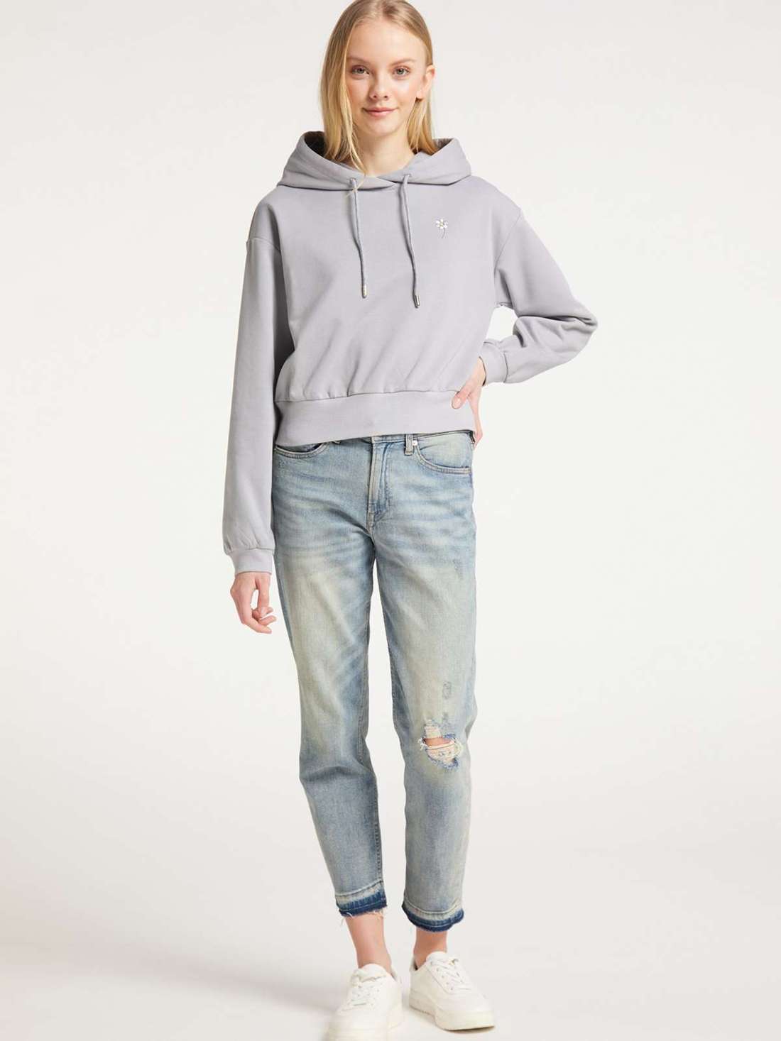 Толстовка с капюшоном