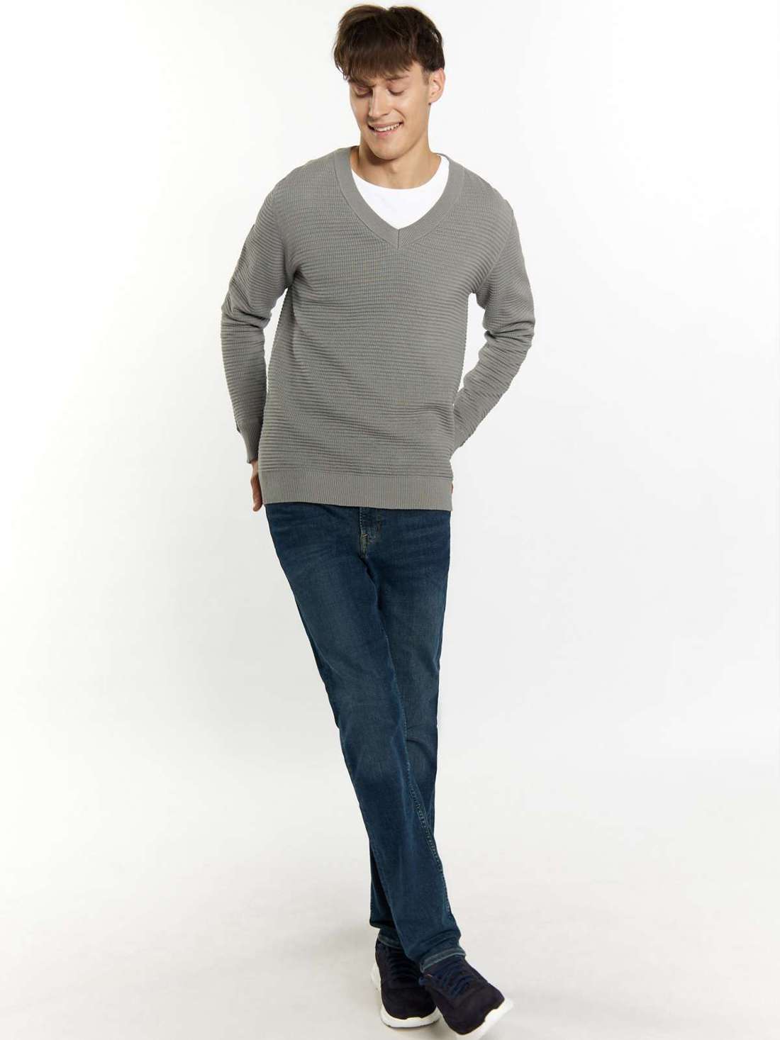 Трикотажный пуловер