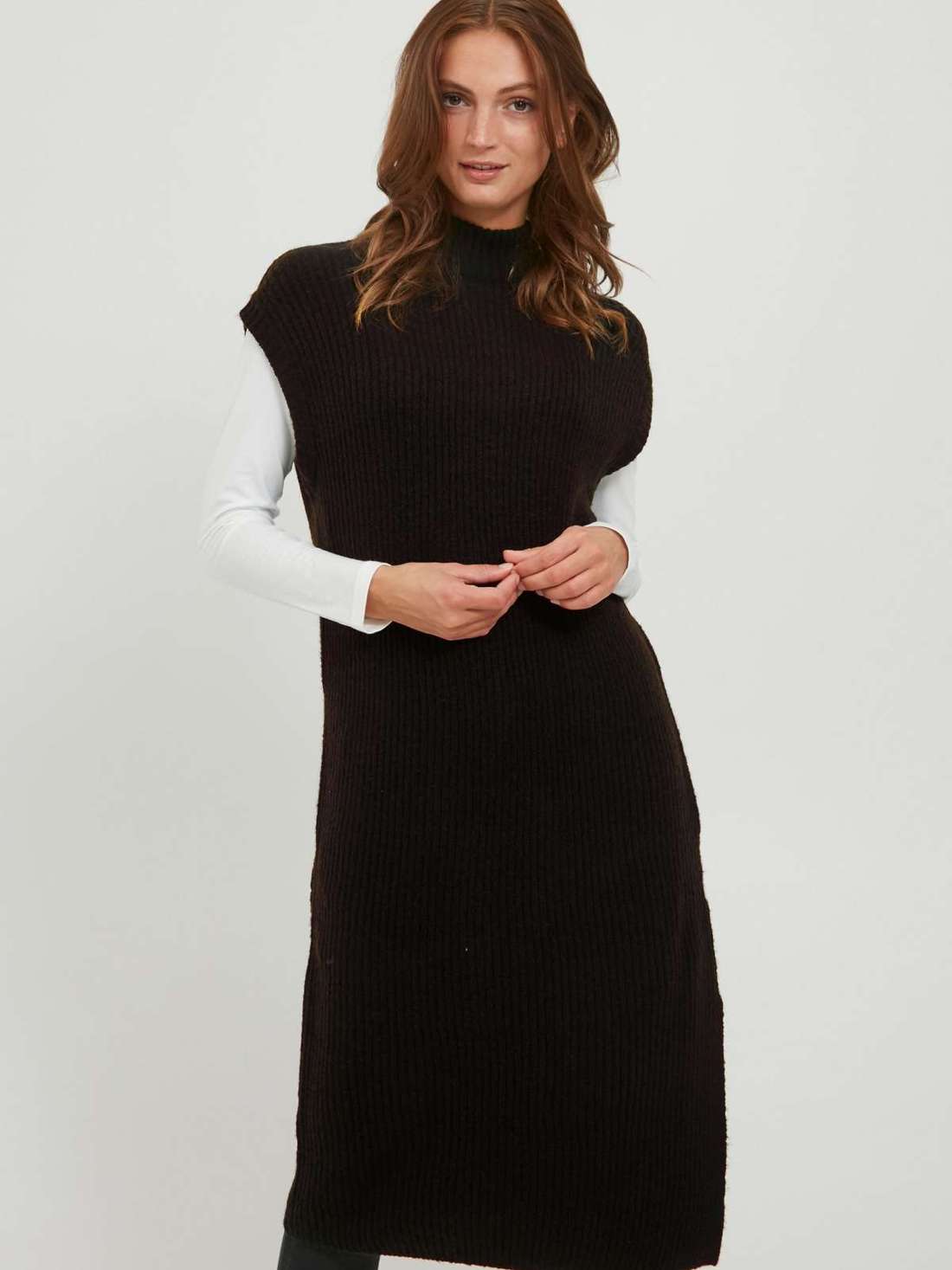 Трикотажное платье BYNORA