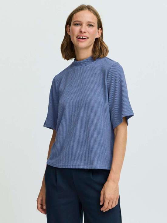 Футболка BYPesina