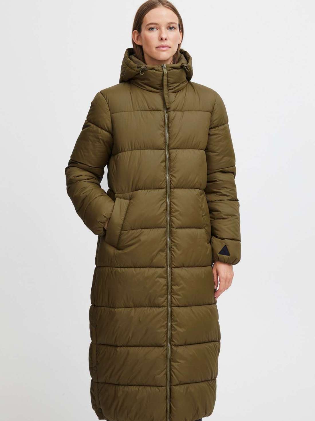 Стеганое пальто BYBOMINA