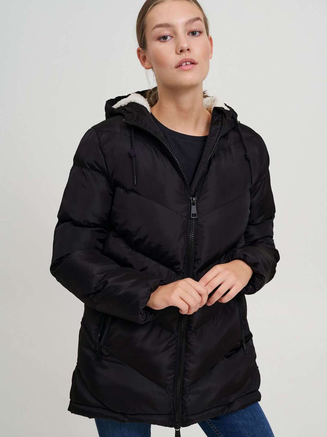 Стеганое пальто OXNaara