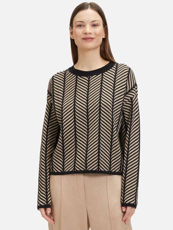 Трикотажный пуловер