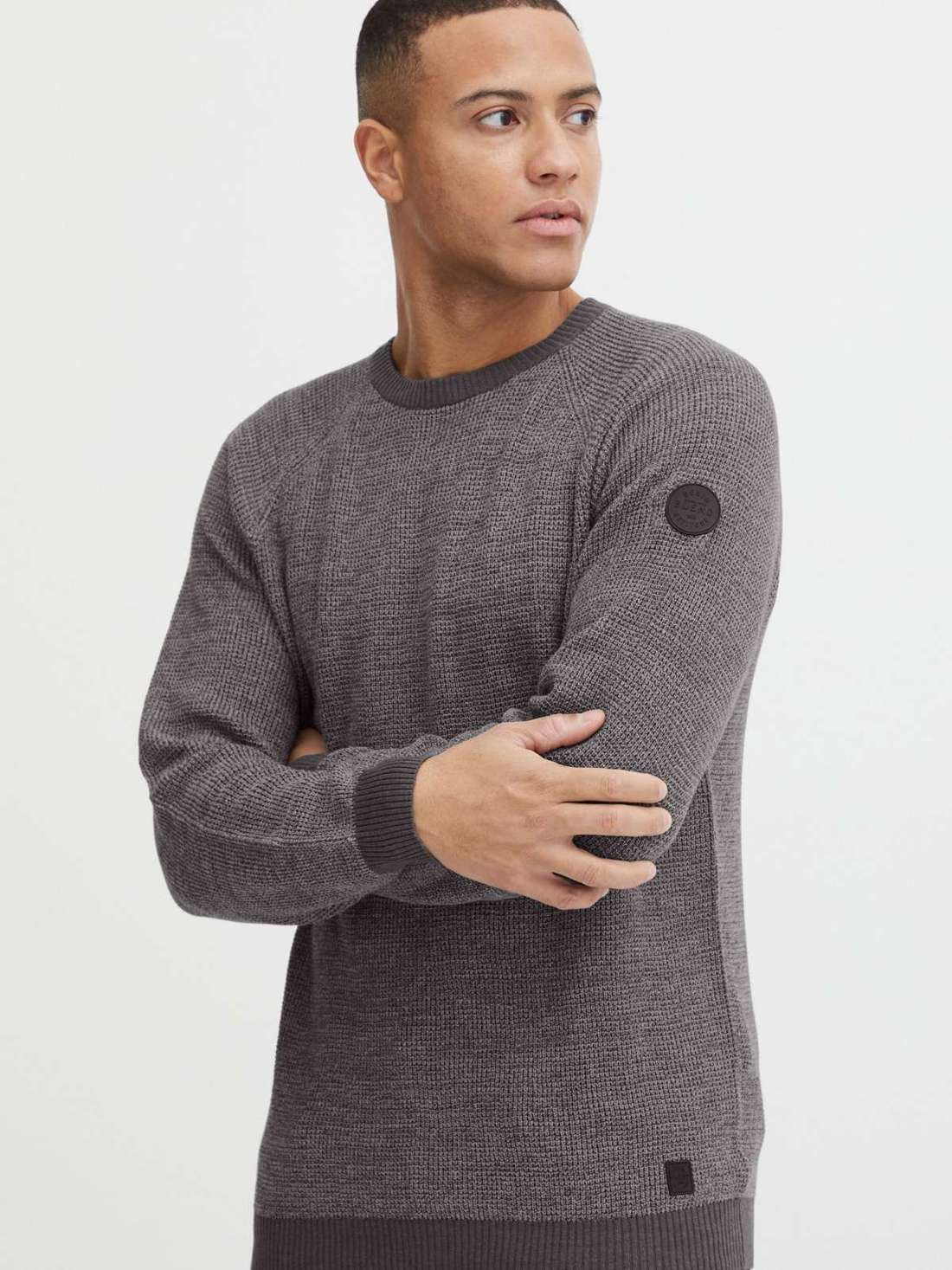 Трикотажный пуловер BHComen