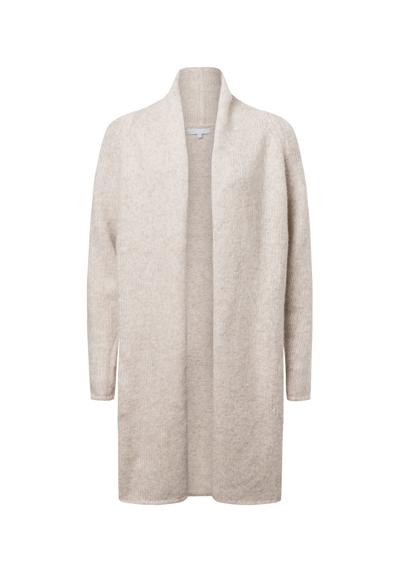 Вязаное пальто