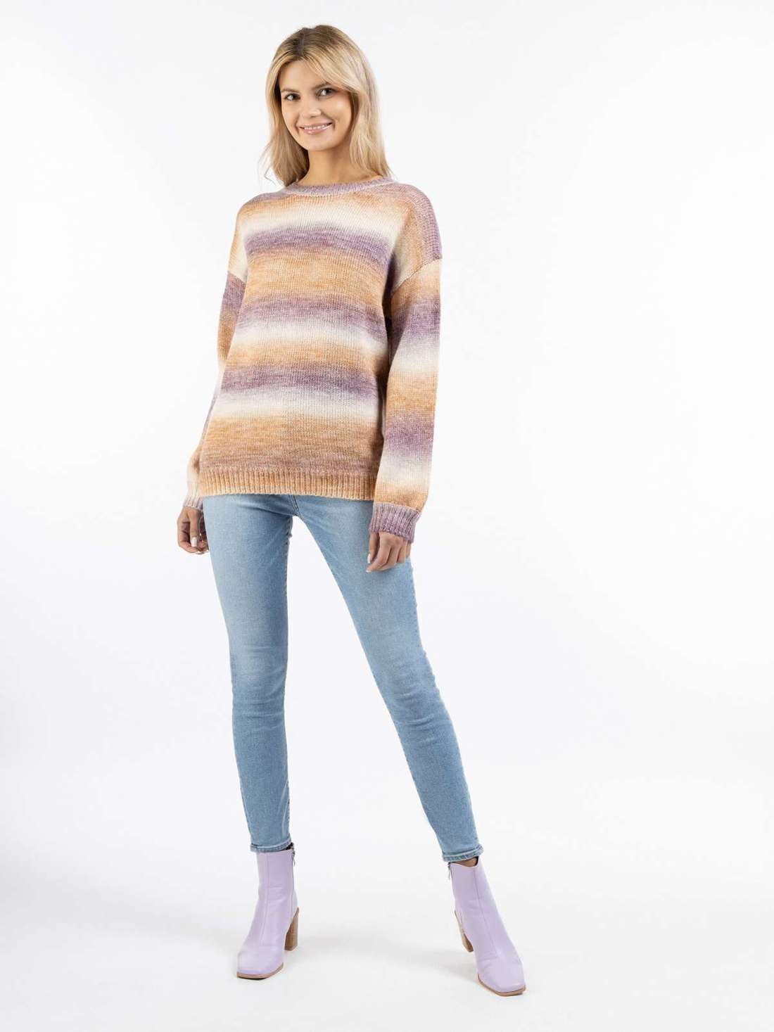 Вязаный пуловер