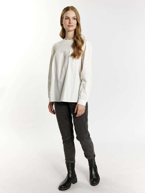 Блузка с длинными рукавами