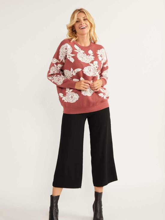 Пуловер с жемчугом