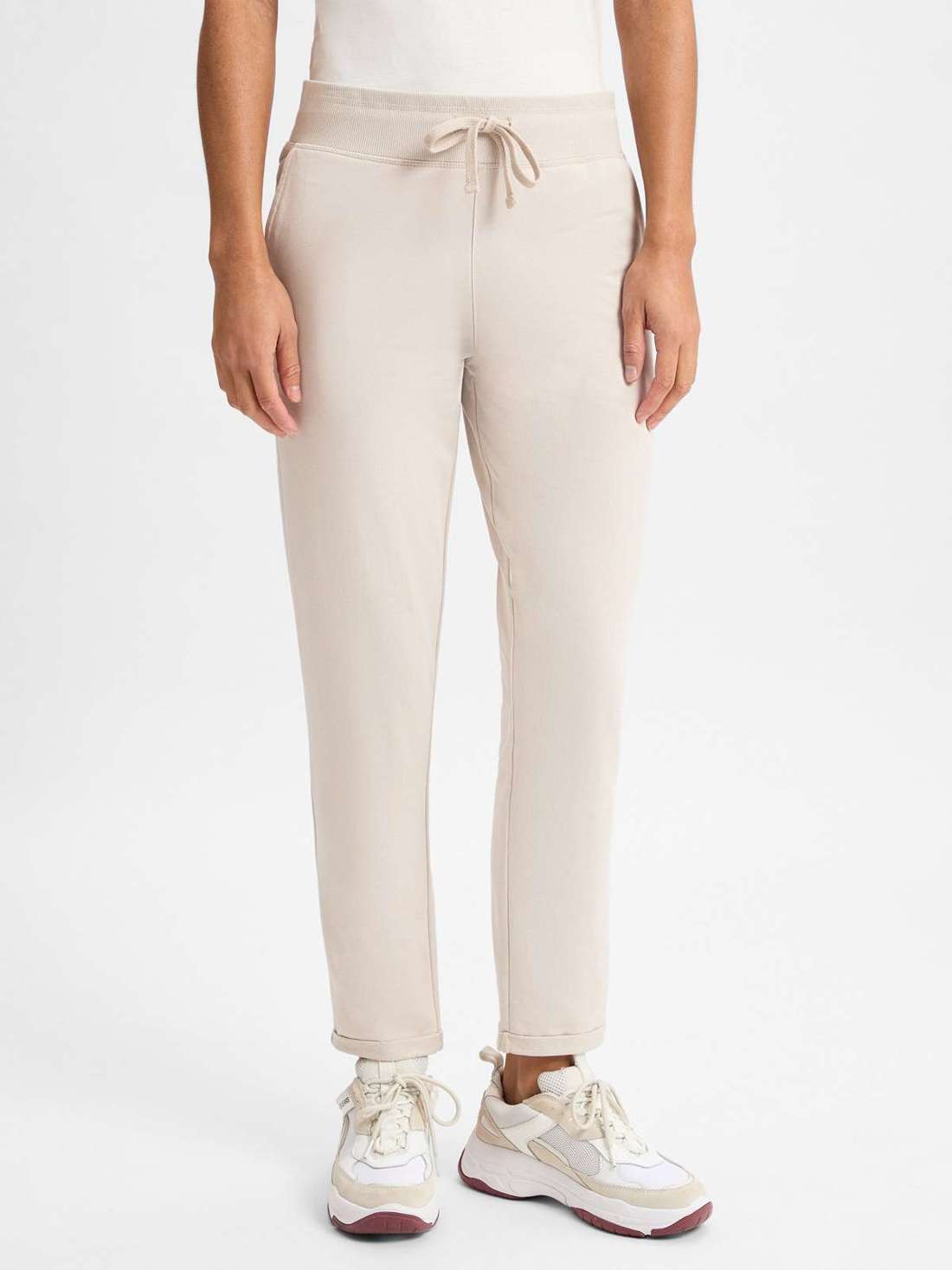 Спортивные штаны