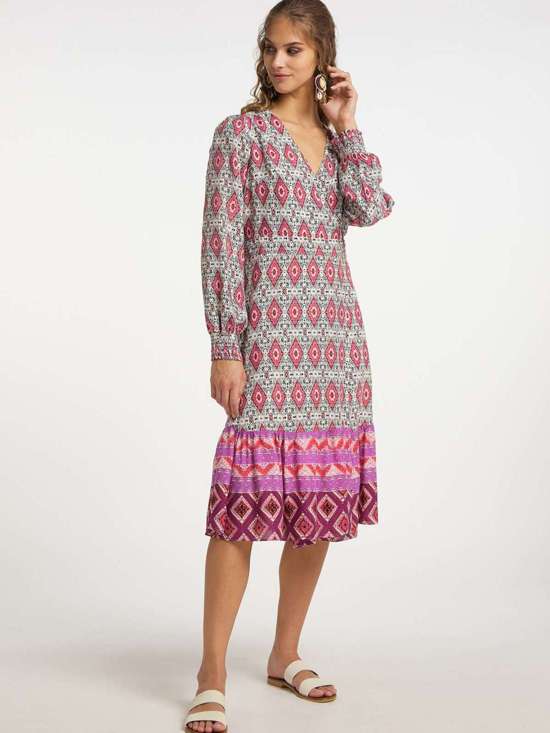 Платье с запахом